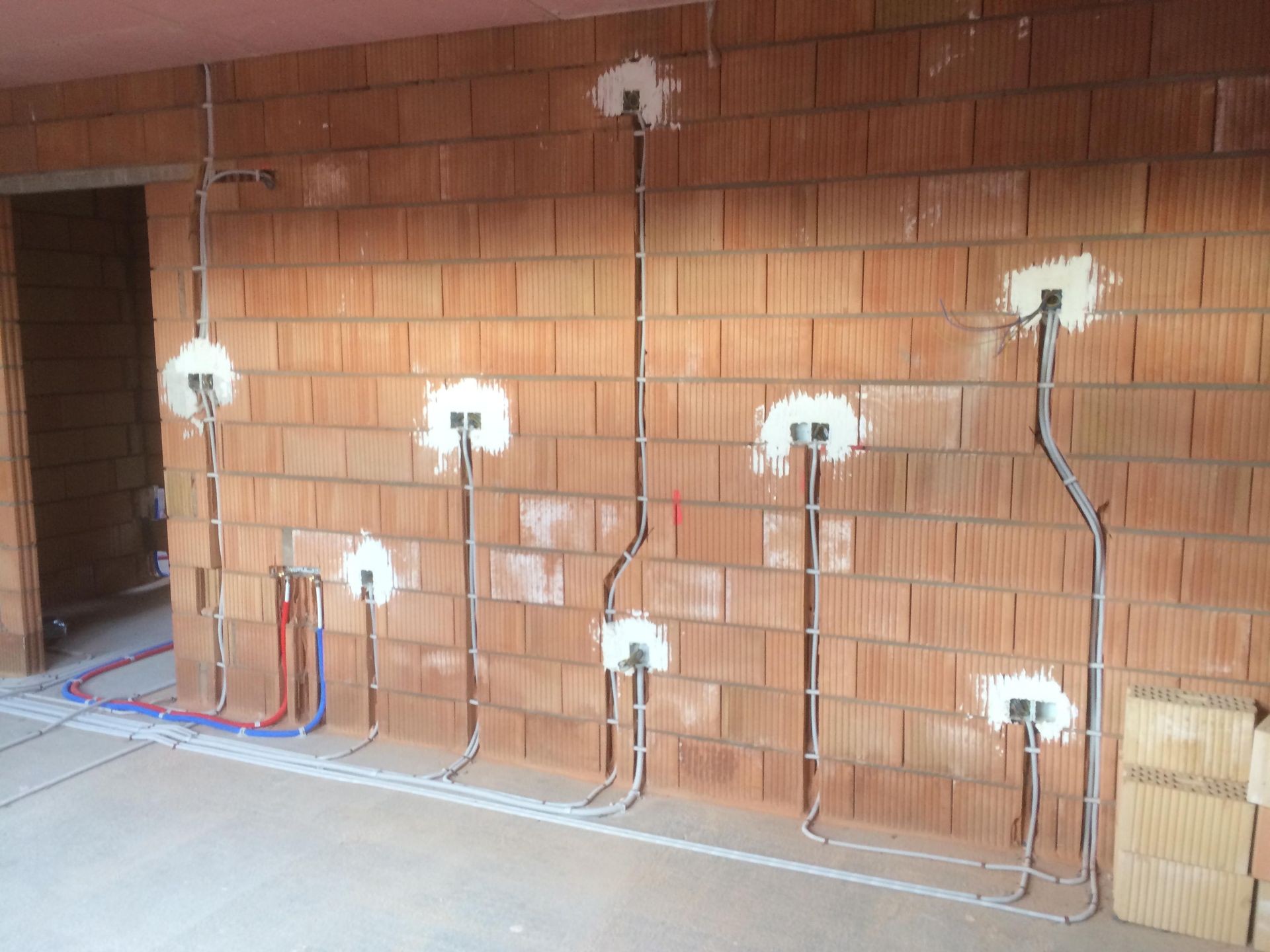 Installation Électrique – Nouvelle Construction située à Aiseau-Presles